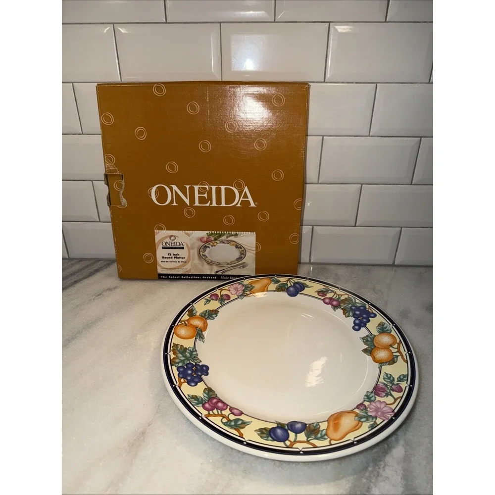 Vintage Oneida Orchard Genuine Stoneware Chop 12